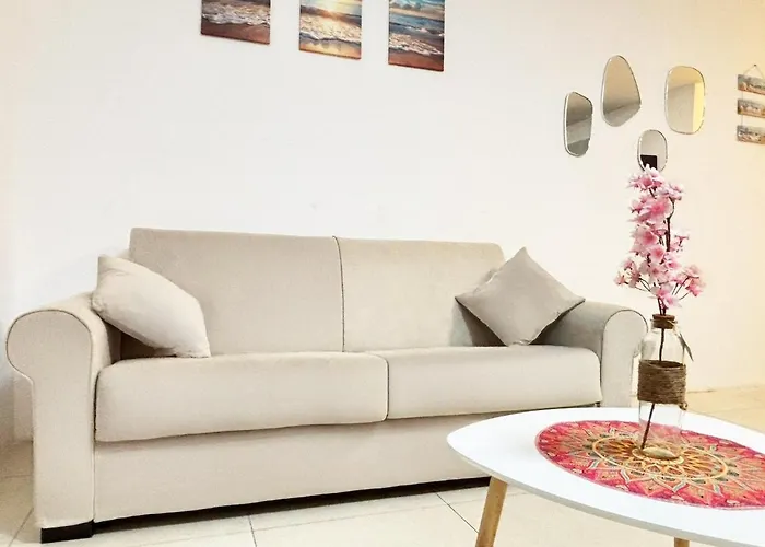 Paceville Glow Two * Saint Julian's