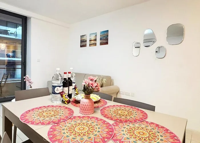 Paceville Glow 10 Apartament