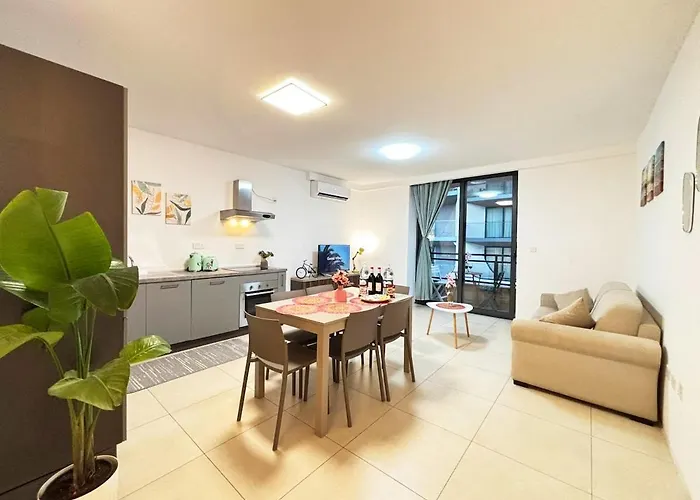 Paceville Glow Two Apartment