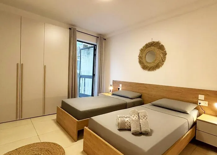 Paceville Glow Two Apartament St. Julian's